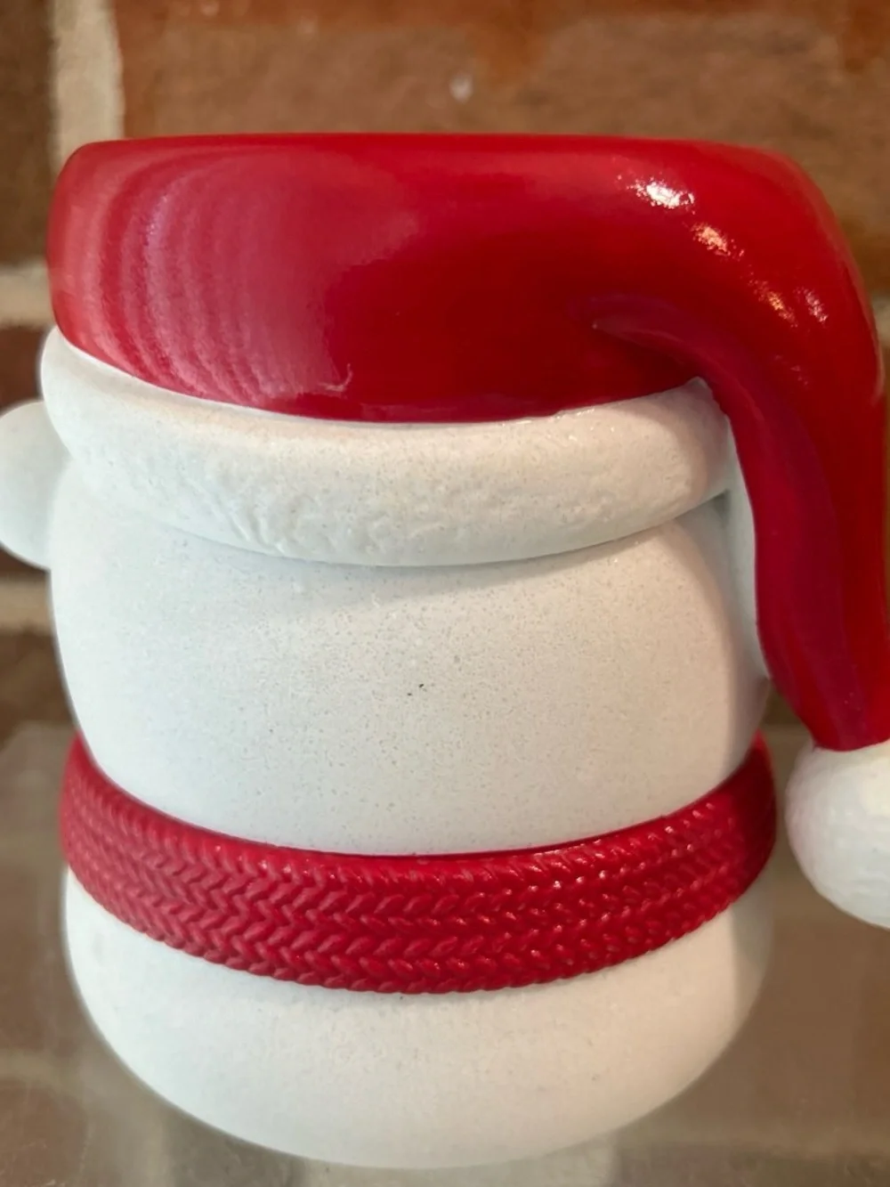Bath & Body Works Holiday Polar Bear Soap Holder Santa Hat Red Ceramic